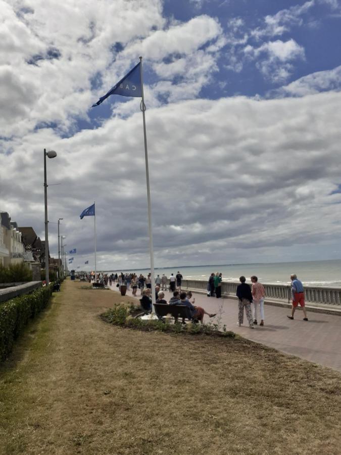 L'Annexe Apartment Cabourg Exterior photo